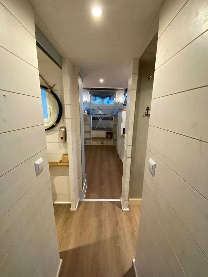 Tiny House Ems Im Pier9 Tiny House Hotel Hamm  Extérieur photo